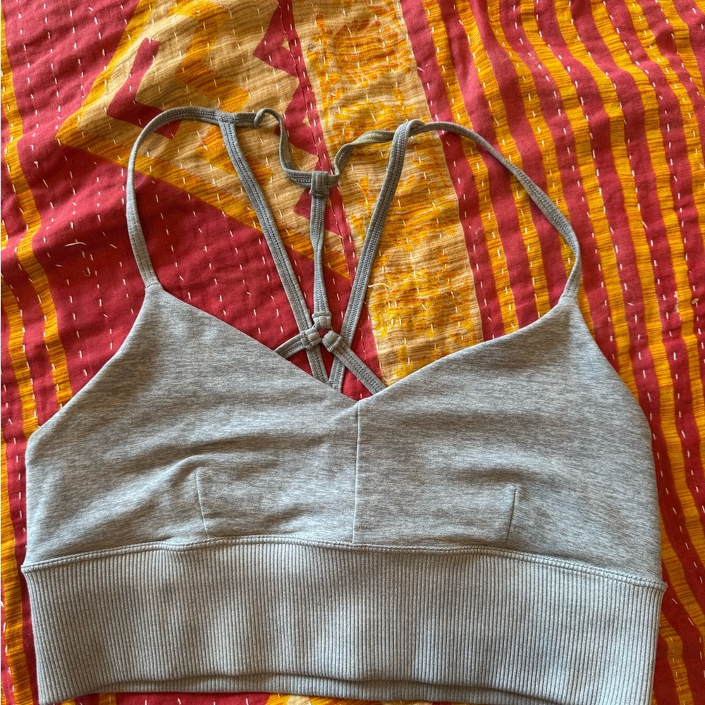 ALO yoga gray sports bra!! so incredibly soft aswell!! was definitely a favorite
